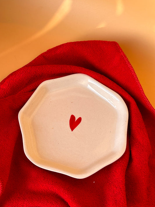 Single Heart Quarter Plate